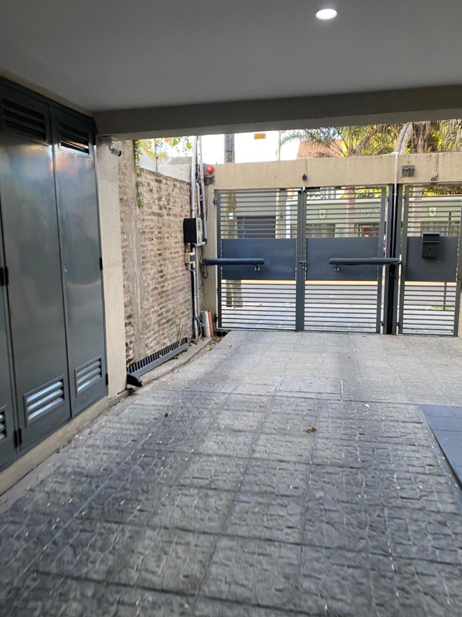 Hermoso Depto 2 Ambientes En * Adrogue